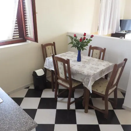 Apartamento Marija Pakoštane