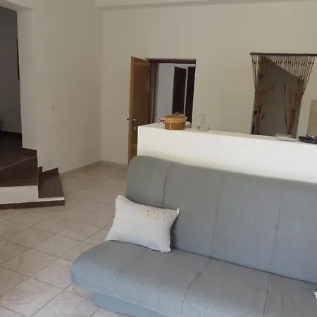 شقة Marija